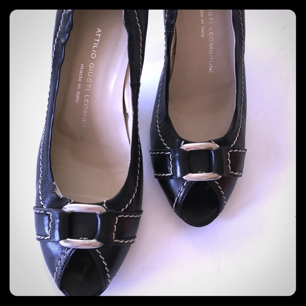 Attilio Giusti open-toe pumps size 8